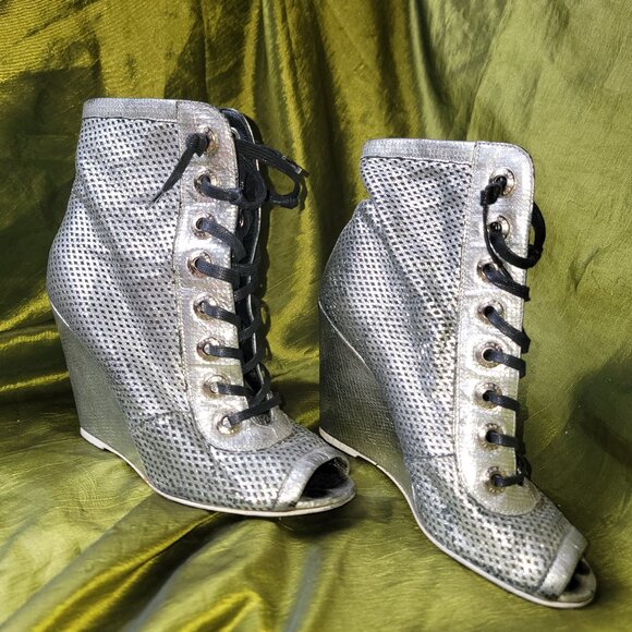 CHANEL Metallic Silver Lace Up Peep-Toe Booties Boots Size 36 SPRING 2008 RTW - Picture 1 of 14